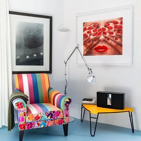 The Penthouse Marina Apartment